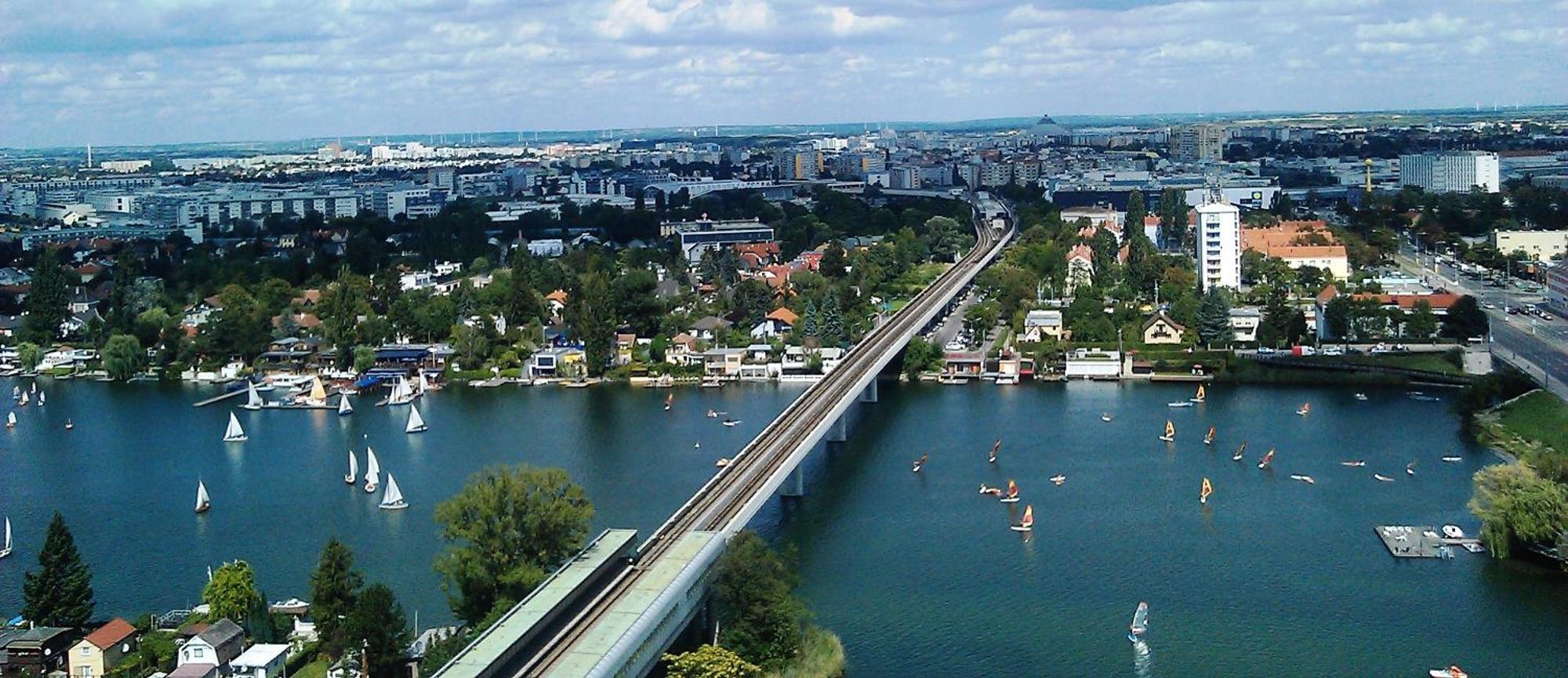 Yuki'S Place - Un-Vic, Danube Beach And Subway Near To Downtown 비엔나 외부 사진