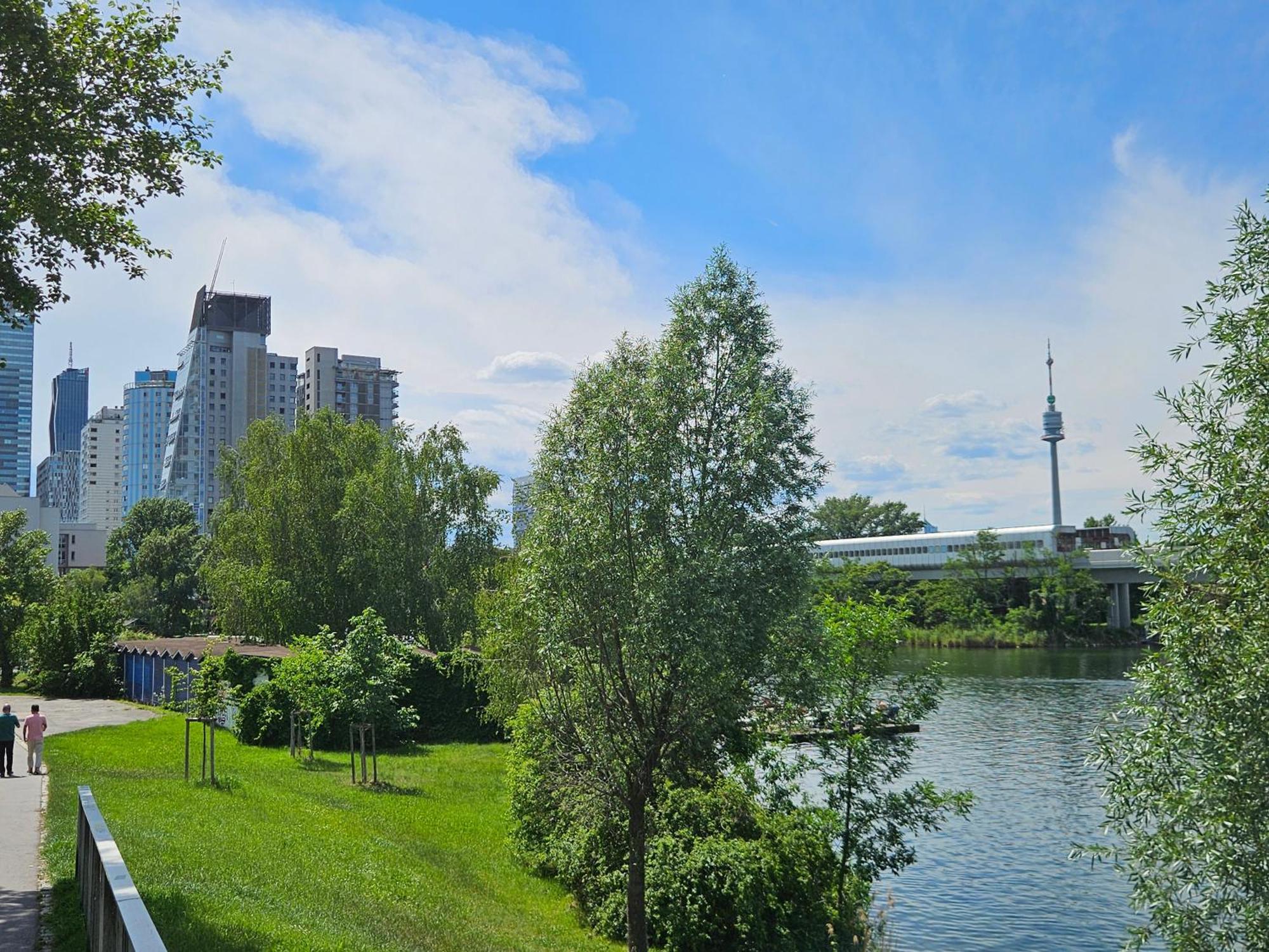 Yuki'S Place - Un-Vic, Danube Beach And Subway Near To Downtown 비엔나 외부 사진